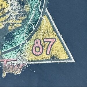 Def Leppard  Reprint of 1987 Hysteria Tour  T-Shirt, XL (16-18)